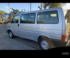 VOLKSWAGEN Multivan 6Âª '15-> - 2009