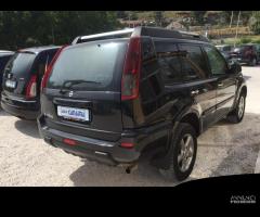 NISSAN X-Trail 2.2 D - 2003