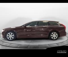 VOLVO V90 D4 Momentum - 3