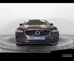 VOLVO V90 D4 Momentum - 17