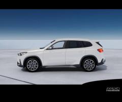 BMW iX1 eDrive20 xLine - 4