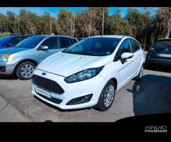 FORD Fiesta GPL VALIDO CASA MADRE 2018