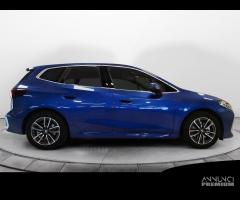 BMW 220 i 48V Active Tourer Msport - 4