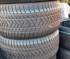 4 gomme invernali 275 45 20 Pirelli