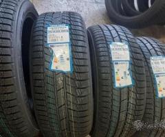 4 gomme invernali 245 45 19 nuove toyo