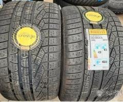 Coppia pneumatici nuovi 305 30 20 Pirelli