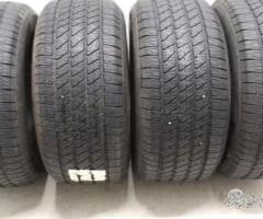 4 gomme usate 235 55 20 brigestone