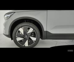 VOLVO XC40 Plus Single Motor Extended Range - 11