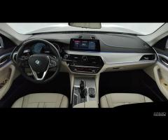 BMW 520d xdrive Luxury auto - 9