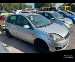 FORD Fiesta benzina