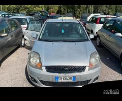 FORD Fiesta benzina - 6