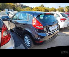 FORD Fiesta 5ª serie - 2011