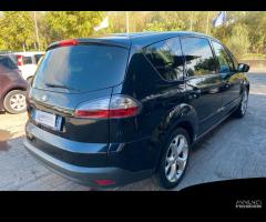 Ford S-Max - 7