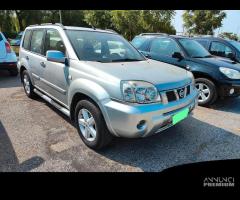 NISSAN X-Trail tettuccio apribile