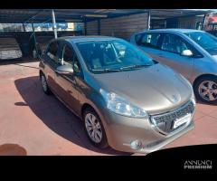 Peugeot 208 - 2013 1.4 hdi