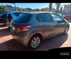 Peugeot 208 - 2013 1.4 hdi