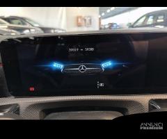 MERCEDES-BENZ A 200 d Premium - 14