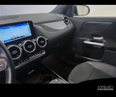 MERCEDES-BENZ GLA 180 d Automatic Premium - 8