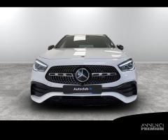 MERCEDES-BENZ GLA 180 d Automatic Premium - 16