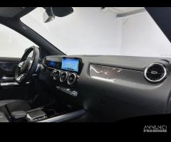 MERCEDES-BENZ GLA 180 d Automatic Premium - 22