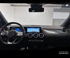 MERCEDES-BENZ GLA 180 d Automatic Premium - 27