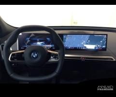 BMW iX xDrive50 Pacchetto Sportivo - 8