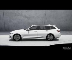 BMW 320 e Touring - 4