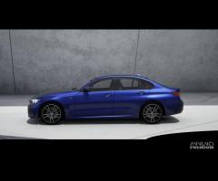 BMW 330 i xDrive Msport - 4