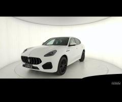 MASERATI GRECALE GT HYBRID 250 MY24