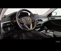 BMW Serie 5 G31 2017 Touring - 520d Touring Busine - 9