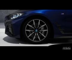 BMW i4 eDrive40 MSport - 8