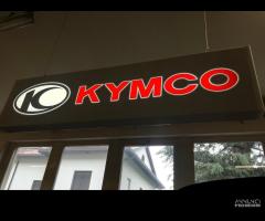 Insegna Kymco