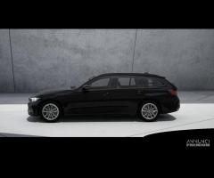 BMW 318 i Touring - 4