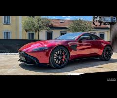 ASTON MARTIN Vantage Coupe 4.0 V8 - 13