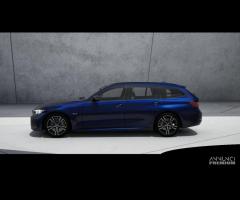 BMW 320 e Touring Msport - 4