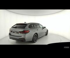 BMW Serie 5 G31 2020 Touring LCI - 520d Touring mh