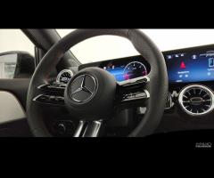 MERCEDES-BENZ GLA 180 d Automatic - 7