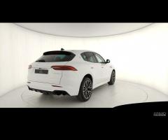 MASERATI Grecale GT Hybrid 300 My23 Nerissimo Pack