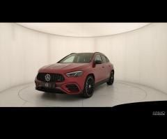 MERCEDES-BENZ Mercedes-AMG GLA 35 4MATIC