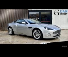 ASTON MARTIN Vanquish Coupe 6.0 V12