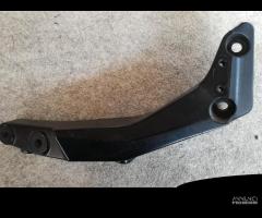 Supporto motore Kawasaki Z 750 09