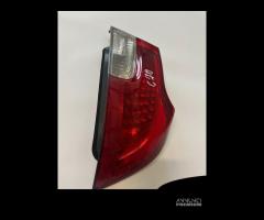 FANALE POSTERIORE DESTRO  VOLVO C70 2011anno