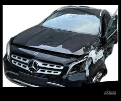 PORTA POSTERIORE DESTRA MERCEDES GLA W156