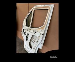 PORTA ANTERIORE DESTRA IVECO DAILY VI  2017anno - 6