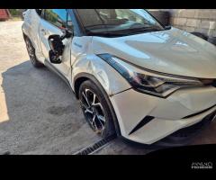 RICAMBI TOYOTA C-HR 1.8 BENZINA HYBRID 72KW 2ZR - 2