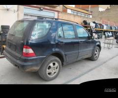 Ricambi Mercedes ML 270 CDI 2003 (SENZA PARAURTI) - 4