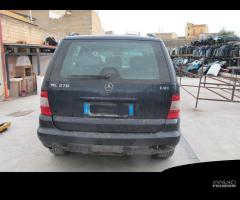 Ricambi Mercedes ML 270 CDI 2003 (SENZA PARAURTI) - 5