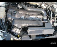 Ricambi usati per VOLVO S40 T5 AWD - 4