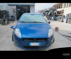 Ricambi usati per FIAT GRANDE PUNTO 1.2 B 2006