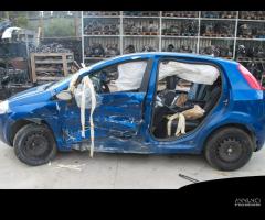 Ricambi usati per FIAT GRANDE PUNTO 1.2 B 2006